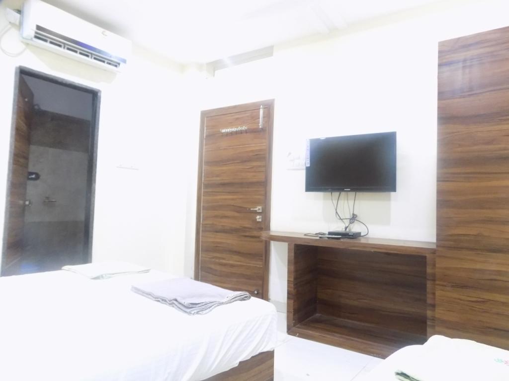 Hotel Tathastu Ujjain Luaran gambar